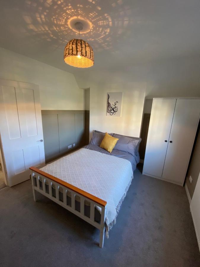 Stylish 2 Bedroom Cottage, Close To Town Centre Вётинг Экстерьер фото